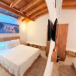 Ados 2* Çeşme
