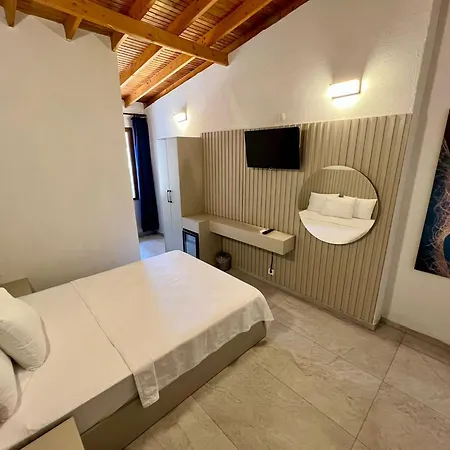 Ados 호텔 Çeşme